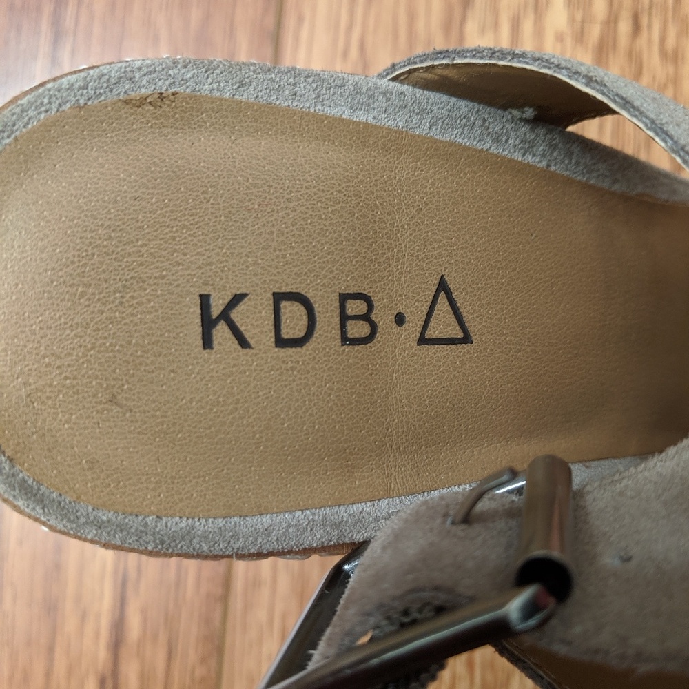 KDB heels - Picture 4 of 5